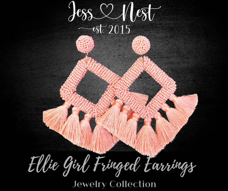 http://jessnestboutique.com/cdn/shop/products/RetailStore-PrincessSleepSets-2021-01-18T132329.156_1200x1200.png?v=1621264038